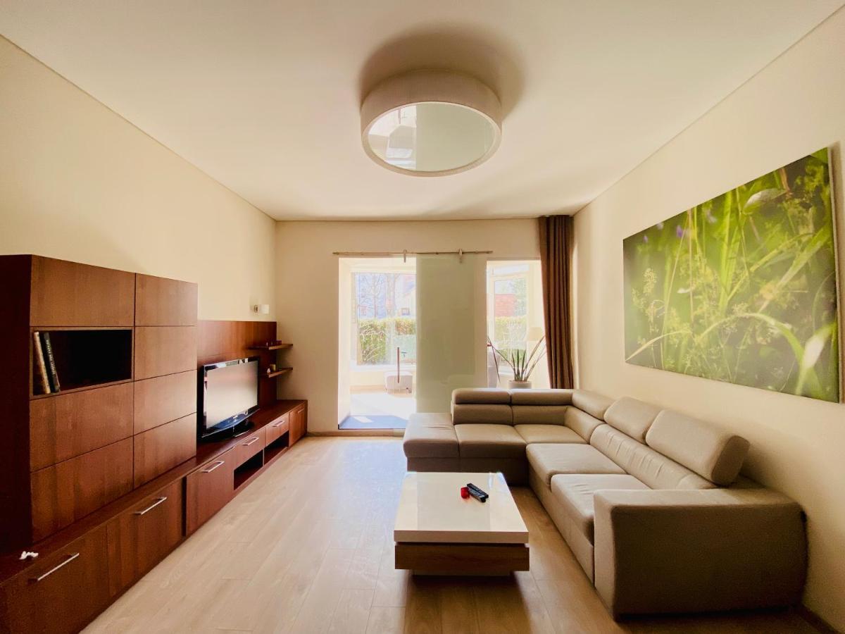 Great Flat With Terrace In Oldtown-Prime Rentals カウナス エクステリア 写真