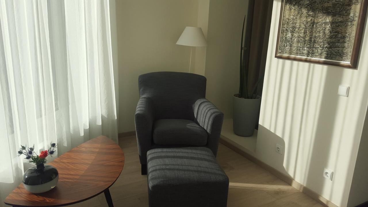 Great Flat With Terrace In Oldtown-Prime Rentals カウナス エクステリア 写真